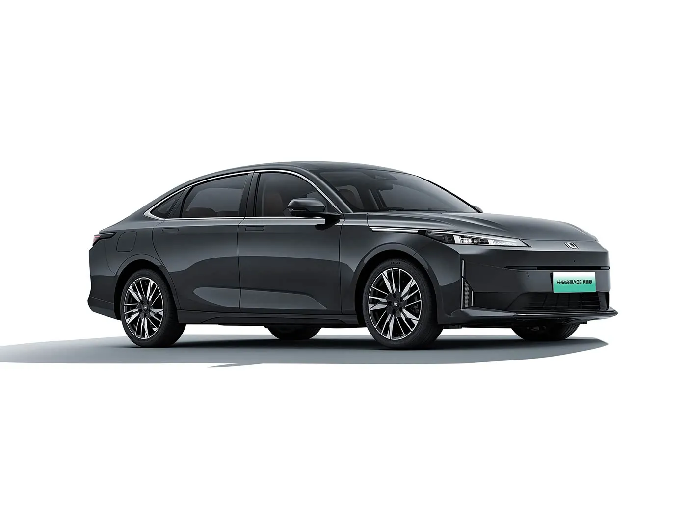 سيارة Changan Qiyuan A05 المدمجة EV سيارة طاقة جديدة مع محرك EV هجين سريع الشحن يسار التوجيه