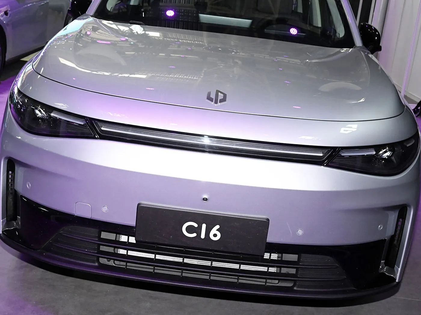 Leapmotor C16 5-Door 6-Seater EV SUV 4WD وضع القيادة التوجيه الأيسر وقود كهربائي وهجين طاقة جديدة