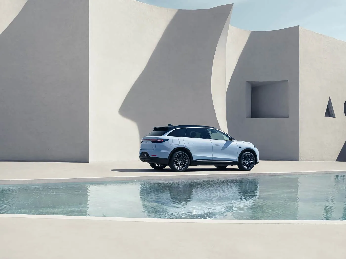 Leapmotor C11 Comfort Version سيارة الدفع الرباعي الكهربائية الهجينة PHEV مع مركبة طاقة جديدة ذات نطاق ممتد