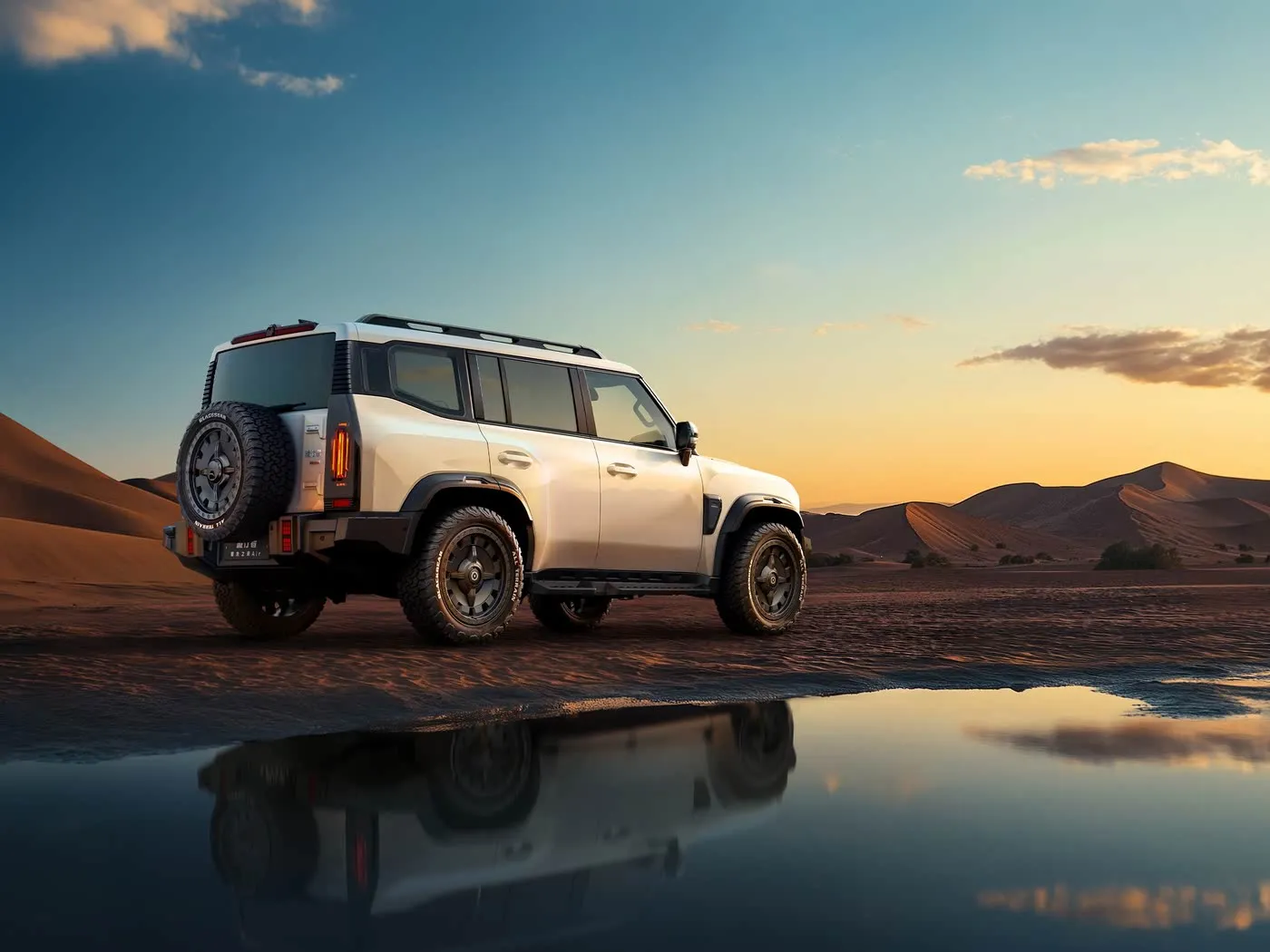 Jetour Traveler متوسطة الحجم SUV عالية السرعة 2.0T أوتوماتيكية يسارية من الجلد Turbo Euro VI غاز ألومنيوم سبيكة جديدة