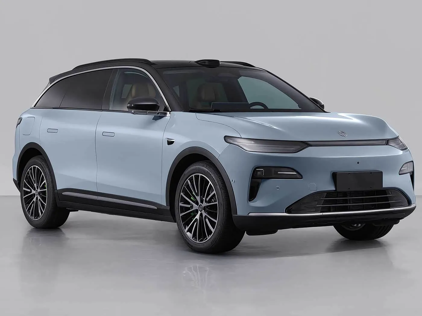 Leapmotor C11 Comfort Version سيارة الدفع الرباعي الكهربائية الهجينة PHEV مع مركبة طاقة جديدة ذات نطاق ممتد