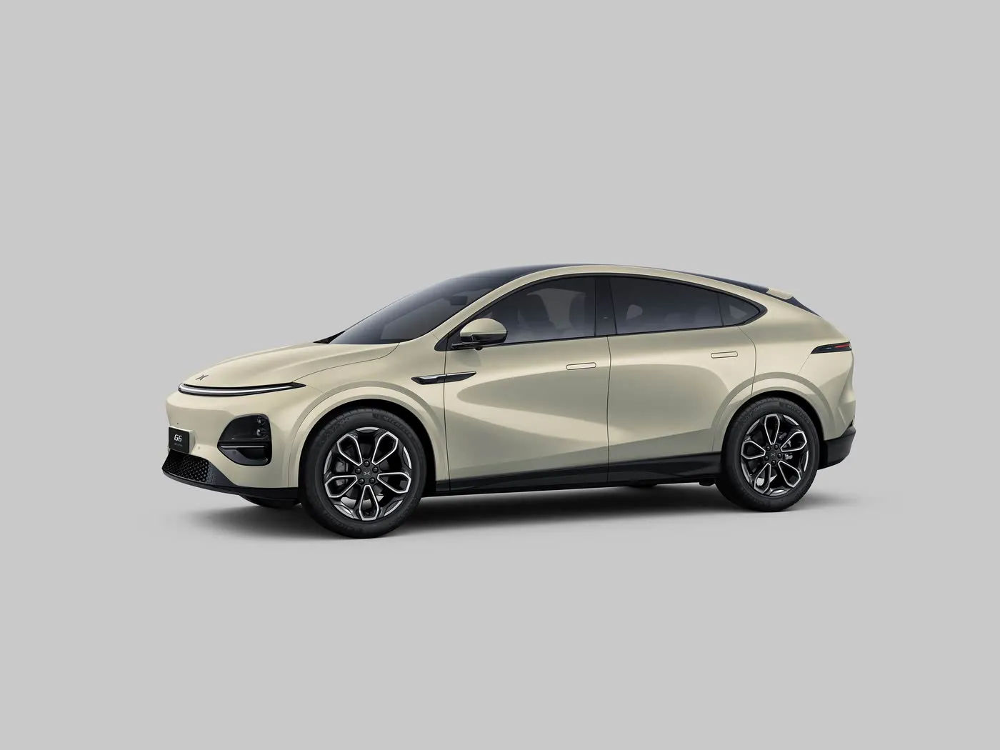 Xpeng G6 كهربائي صغير SUV صندوق تروس أوتوماتيكي 4WD محرك مع بطارية ليثيوم سيارة طاقة جديدة توجيه يسار محرك خلية الوقود EV