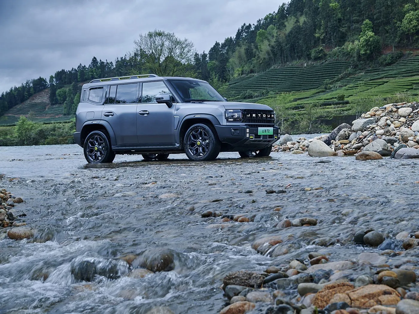 Jetour T2 SUV إصدار هجين Euro VI وصول جديد Light Turbo ACC علبة تروس أوتوماتيكية توجيه يسار من الجلد