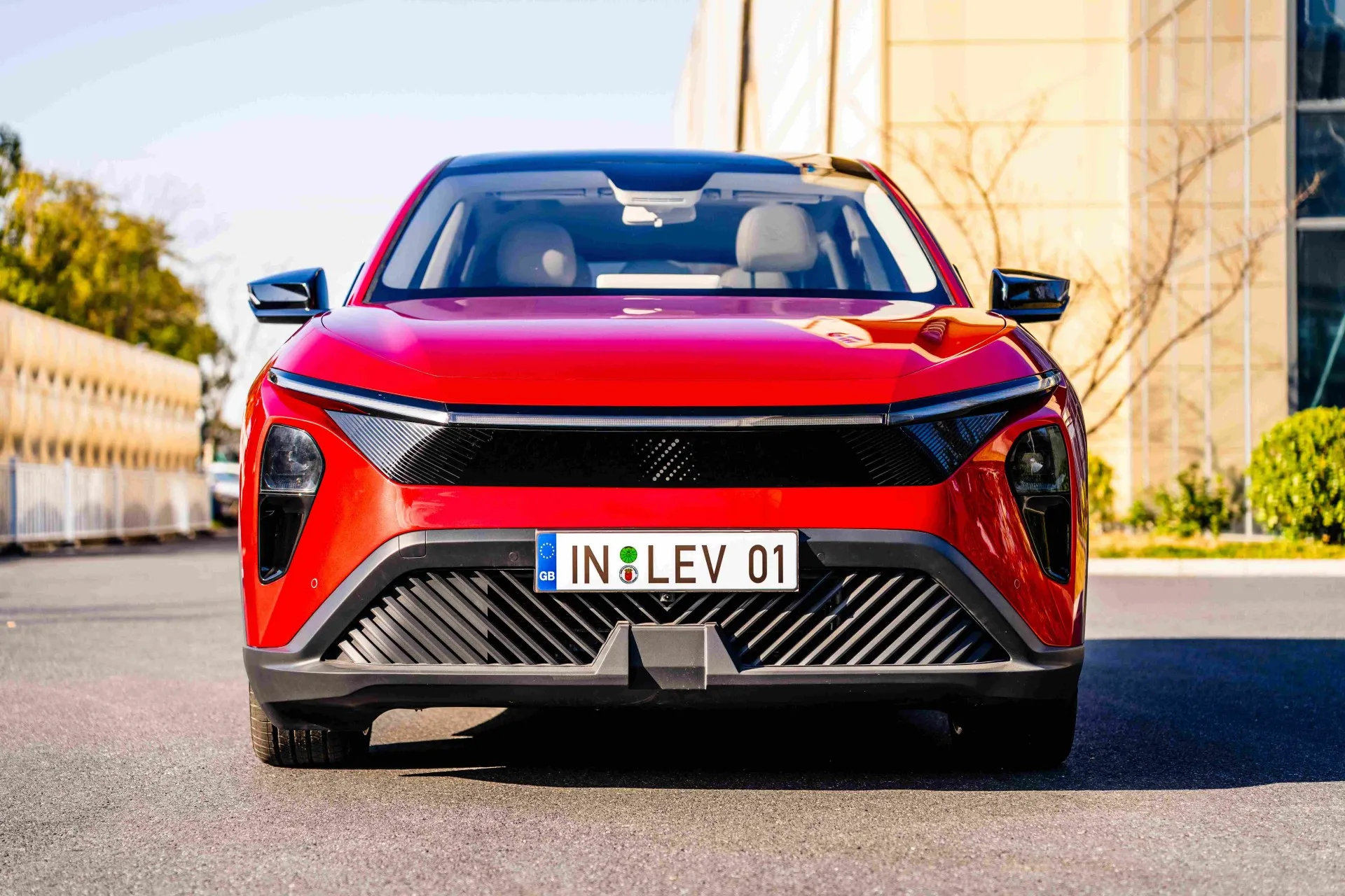 LEV01 محرك اليد اليمنى SUV، مركبة طاقة جديدة، EV، قاعدة عجلات طويلة المدى، 5 مقاعد
