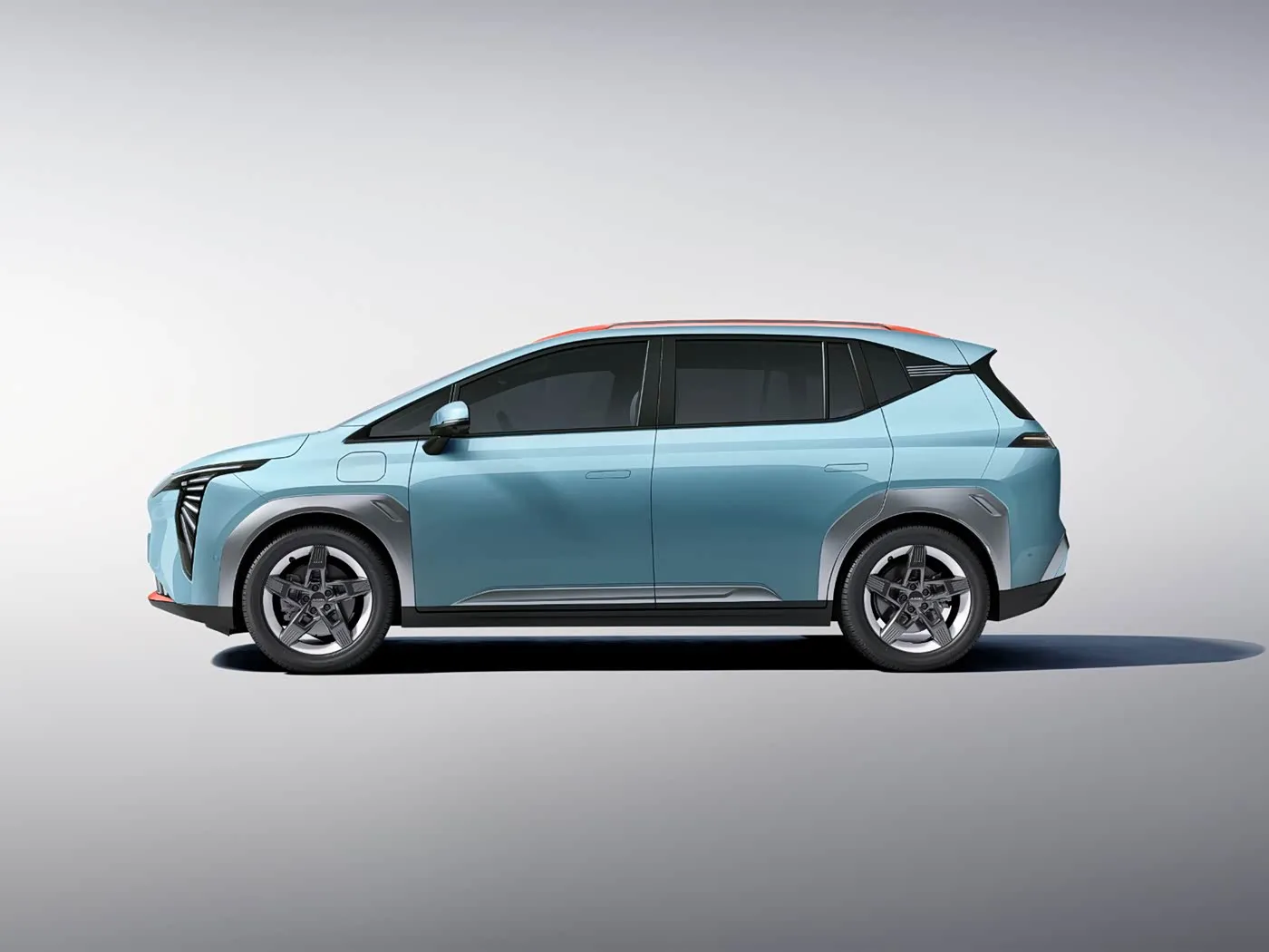 GAC Aion Y Plus سيارة كهربائية نسخة القيادة الذكية 5 أبواب 5 مقاعد EV SUV 150Kw سيارة طاقة جديدة للبيع