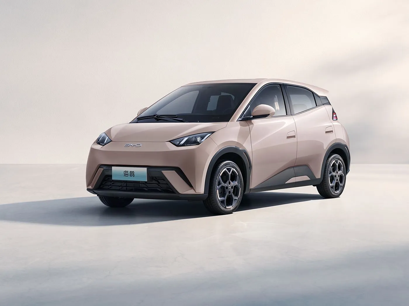 BYD Seagull EV Hatchback Mini Smart SUV ذات الدفع بالعجلات الأمامية مع كاميرا خلفية سيارة طاقة جديدة مدعومة بالليثيوم رائجة البيع