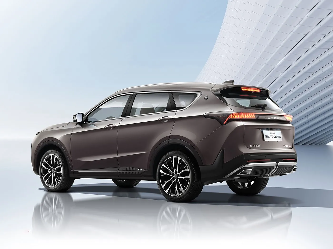 العلامة التجارية الجديدة Chery Jetour X70 PLUS SUV مقاعد جلدية ذات سقف من سبائك الانبعاثات ذات محرك أوتوماتيكي Euro VI