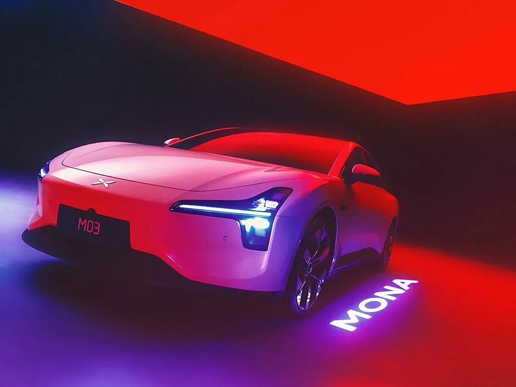 Xiaopeng 2025 Mona M03 سيدان كهربائية طويلة المدى 515 كم، سيارة طاقة جديدة SUV وهاتشباك EV بطارية ليثيوم