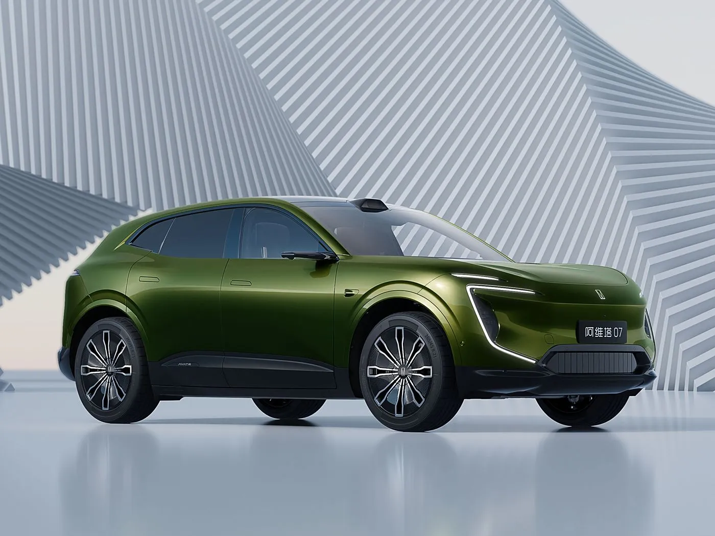 Avita 07 Pure Electric/Range Extender SUV تجربة قيادة كهربائية حديثة مع تقنية Huawei ADS 3.0 لمركبة الطاقة الجديدة
