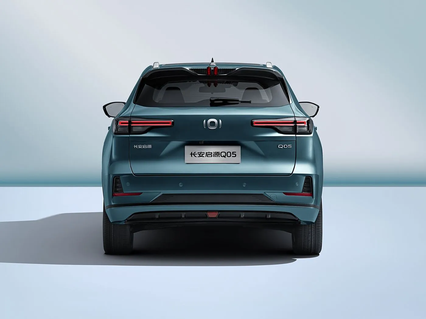 تشانجان NEVO Q05 Hybrid Electric SUV، علبة تروس أوتوماتيكية طويلة المدى، 5 أبواب، 5 مقاعد، جلد داخلي يسار