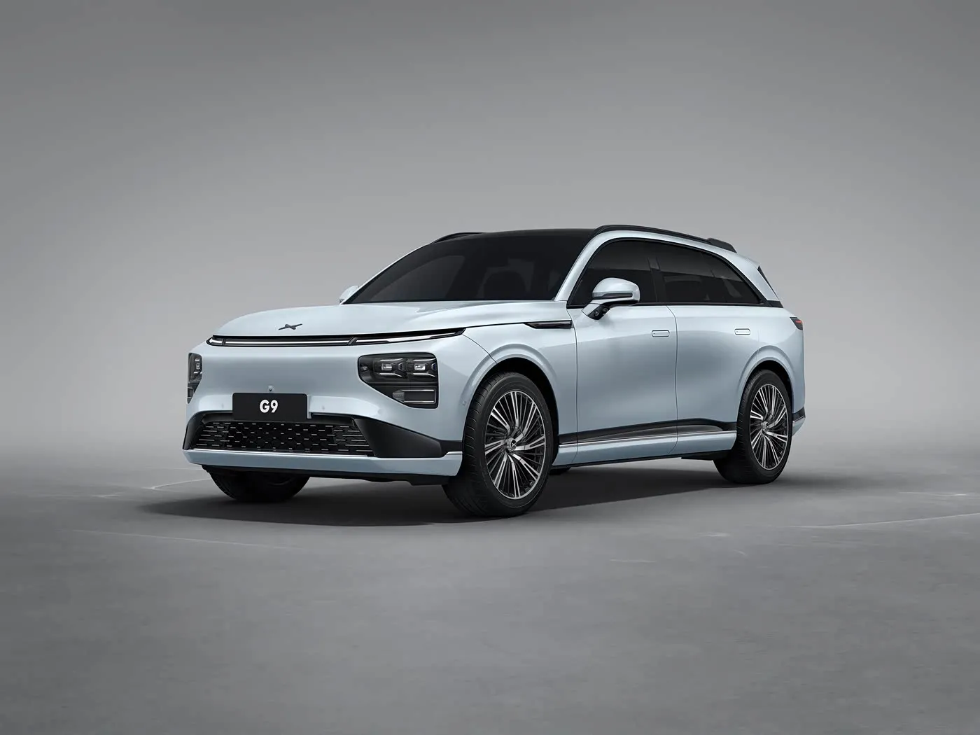 Xpeng G9 سيارة كهربائية فاخرة ذات 4 أبواب و5 مقاعد SUV طاقة جديدة MPV هاتشباك مع وضع محرك الدفع الرباعي PHEV ومحرك EV يسار