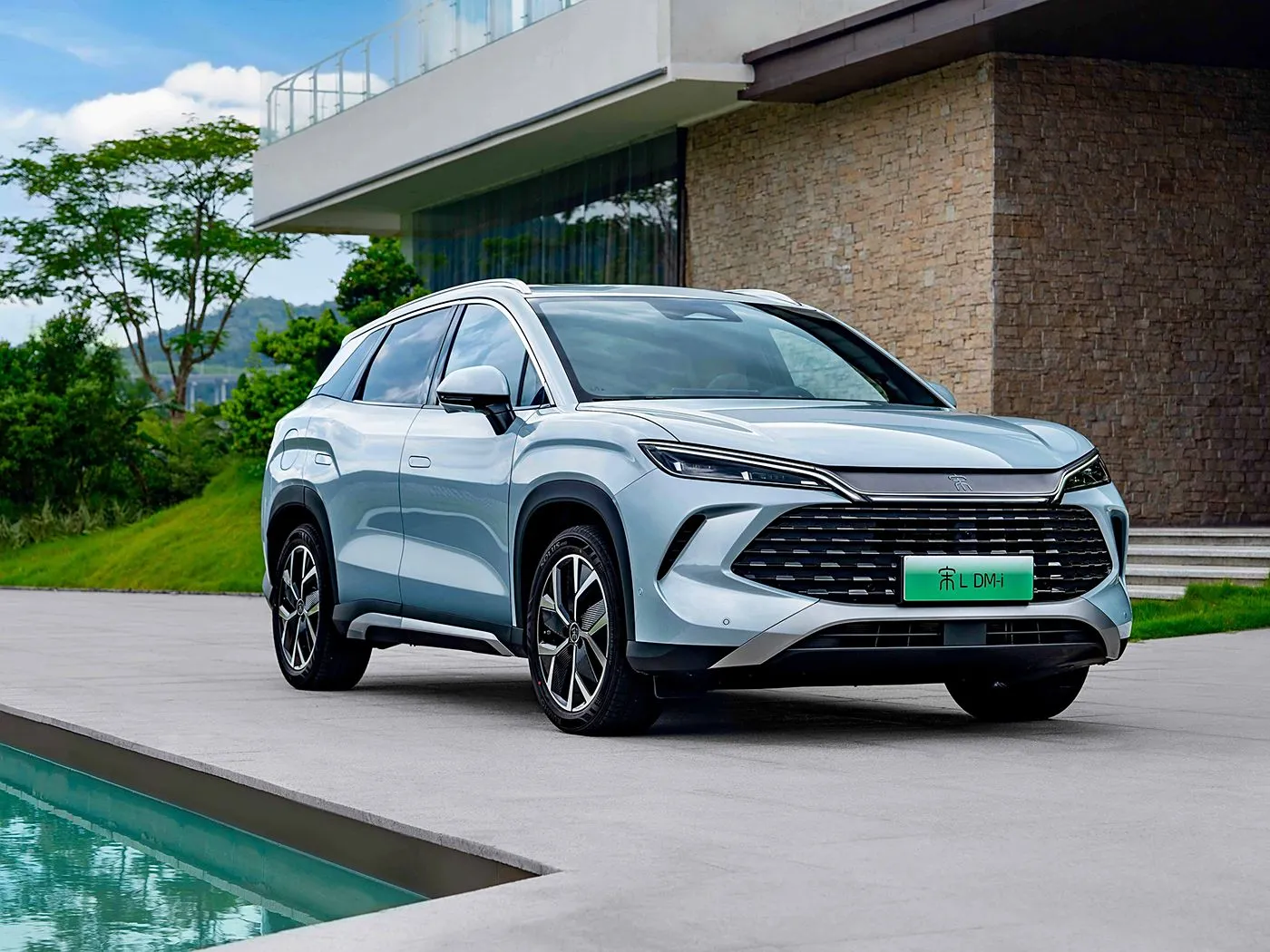 BYD Song L DM-i Compact PHEV SUV طويلة المدى، مركبة طاقة جديدة عالية السرعة DiPilot 2.0 مقاعد مدفأة كاميرا بانورامية 360 درجة