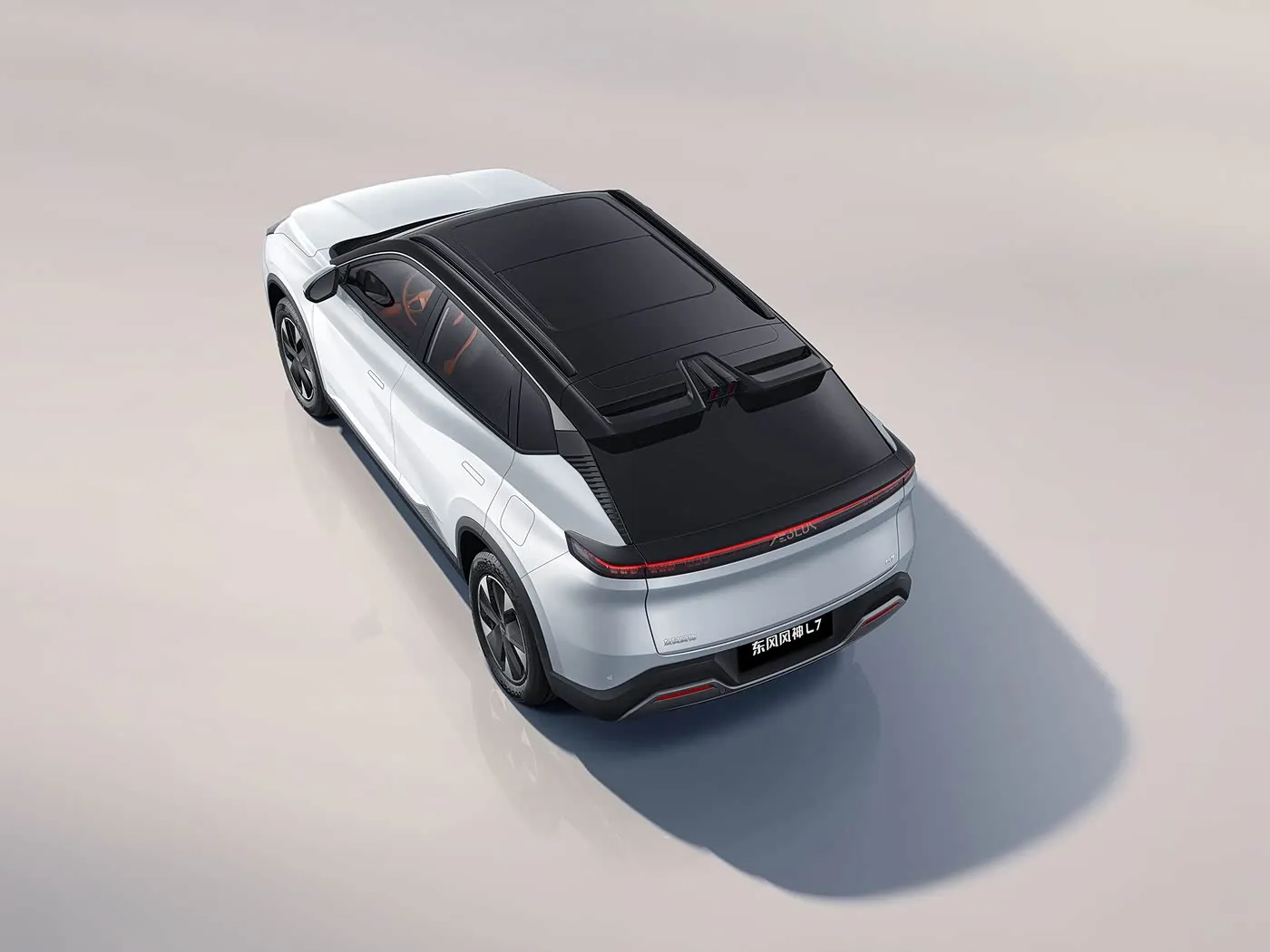 Dongfeng Aeolus L7: سيارة EV/PHEV SUV ذات 5 مقاعد، مقاعد جلدية فاخرة ذات لمسات ممتازة، سيارة طاقة جديدة طويلة المدى