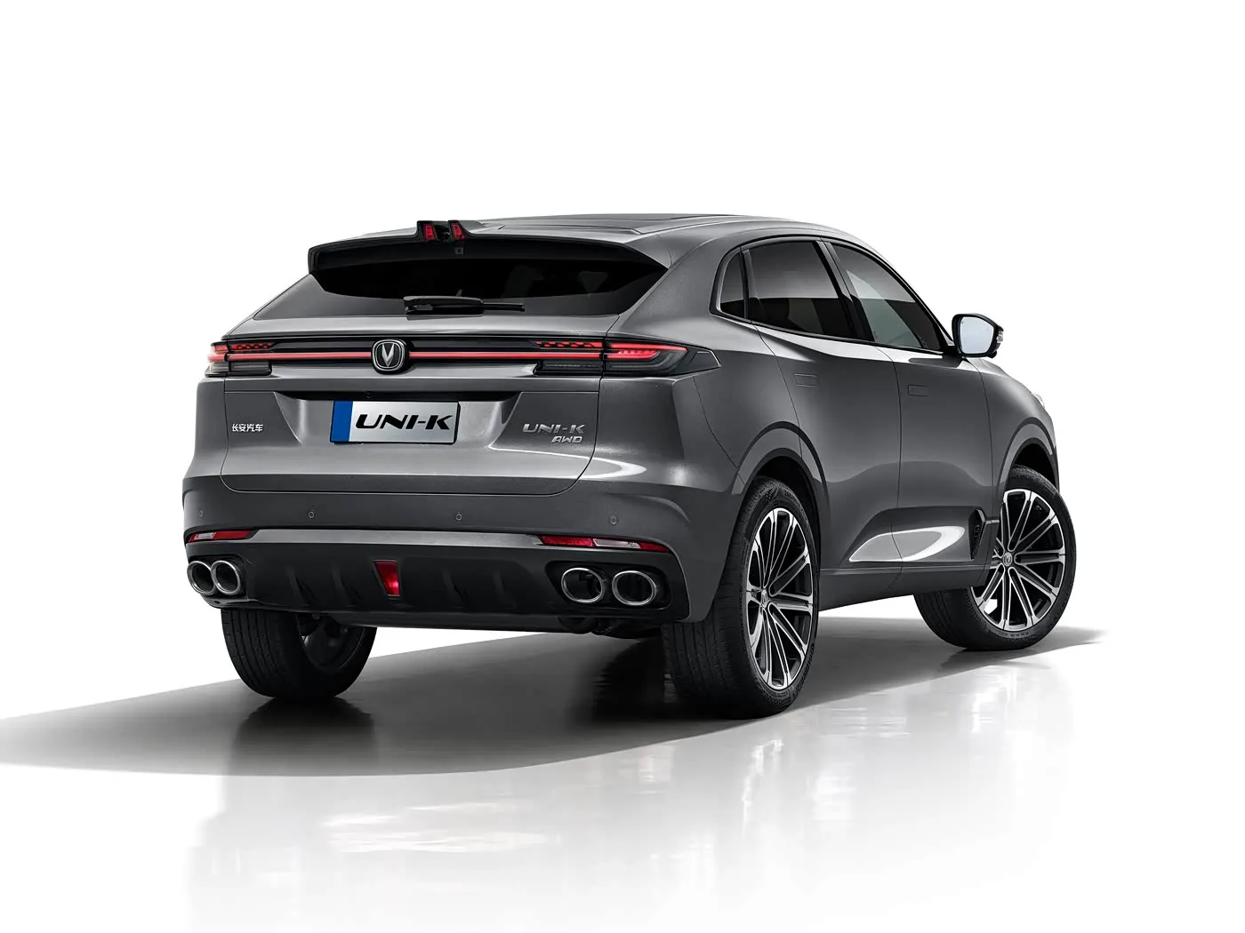 BYD E2 سيارة كهربائية فاخرة EV سيدان SUV هاتشباك سيارة توجيه يسارية مع محرك بطارية ليثيوم سيارة الطاقة الجديدة في الصين